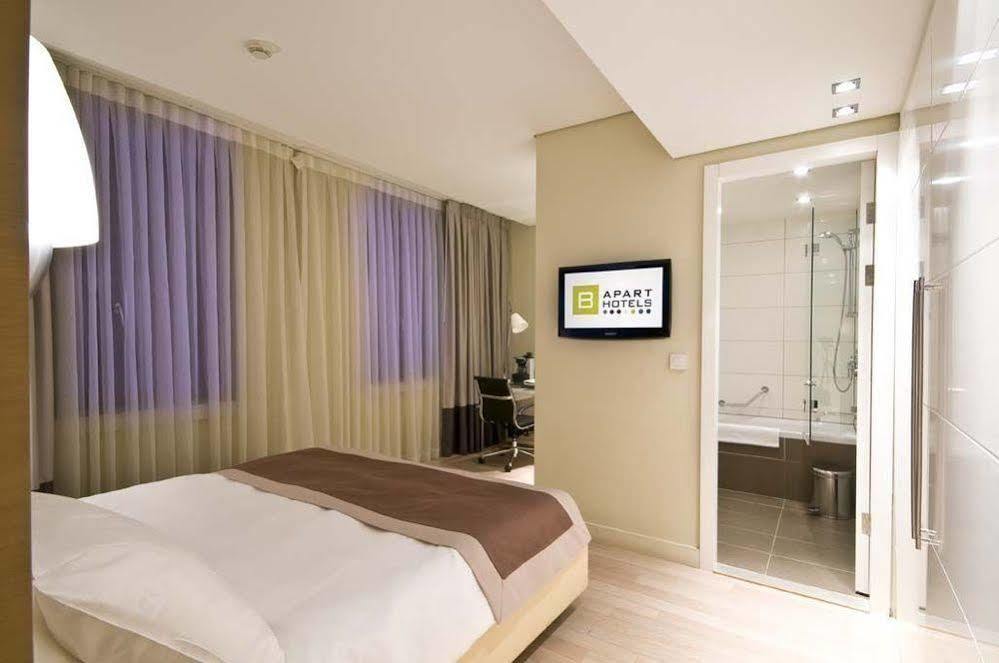 B-Aparthotel Grand Place Brussels Luaran gambar